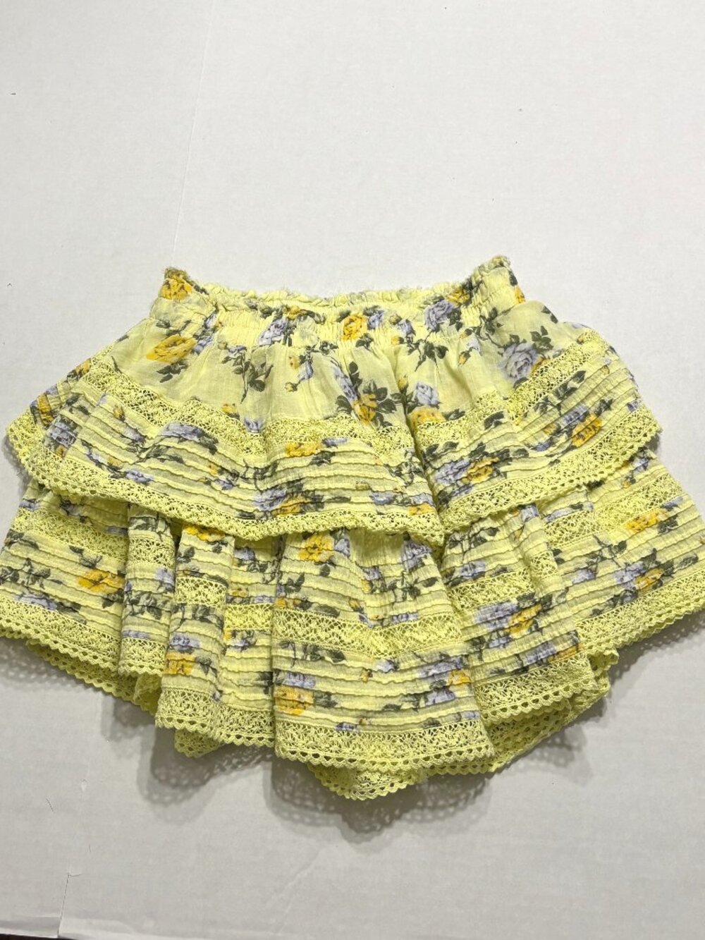 Aerie Rock N' Ruffle Yellow Floral Layered Tiered Mini Skirt Size Small